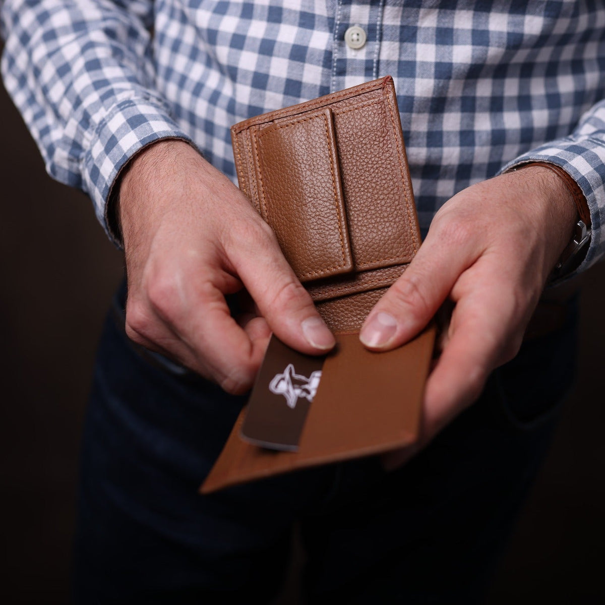 Tan Brown Pebbled Leather Bifold Wallet