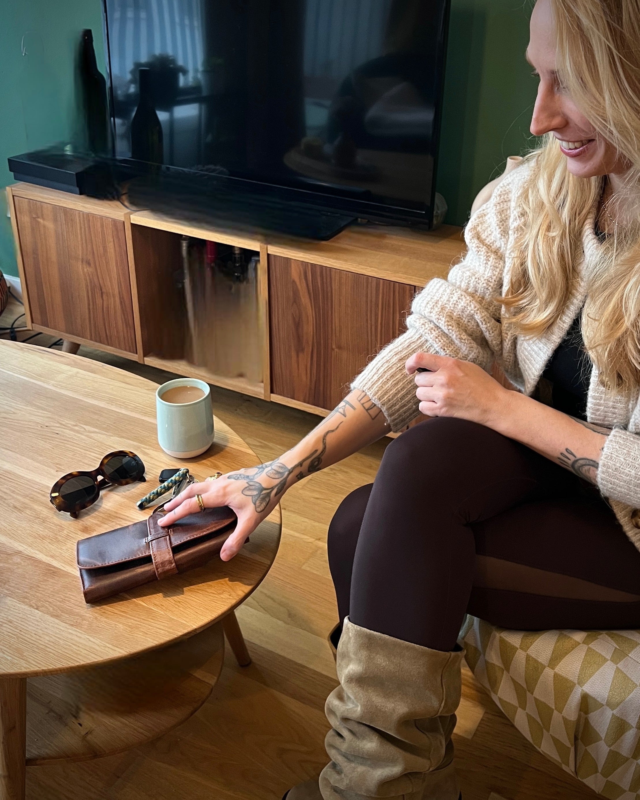 FULL GRAIN COW LEATHER FEMALE WALLET