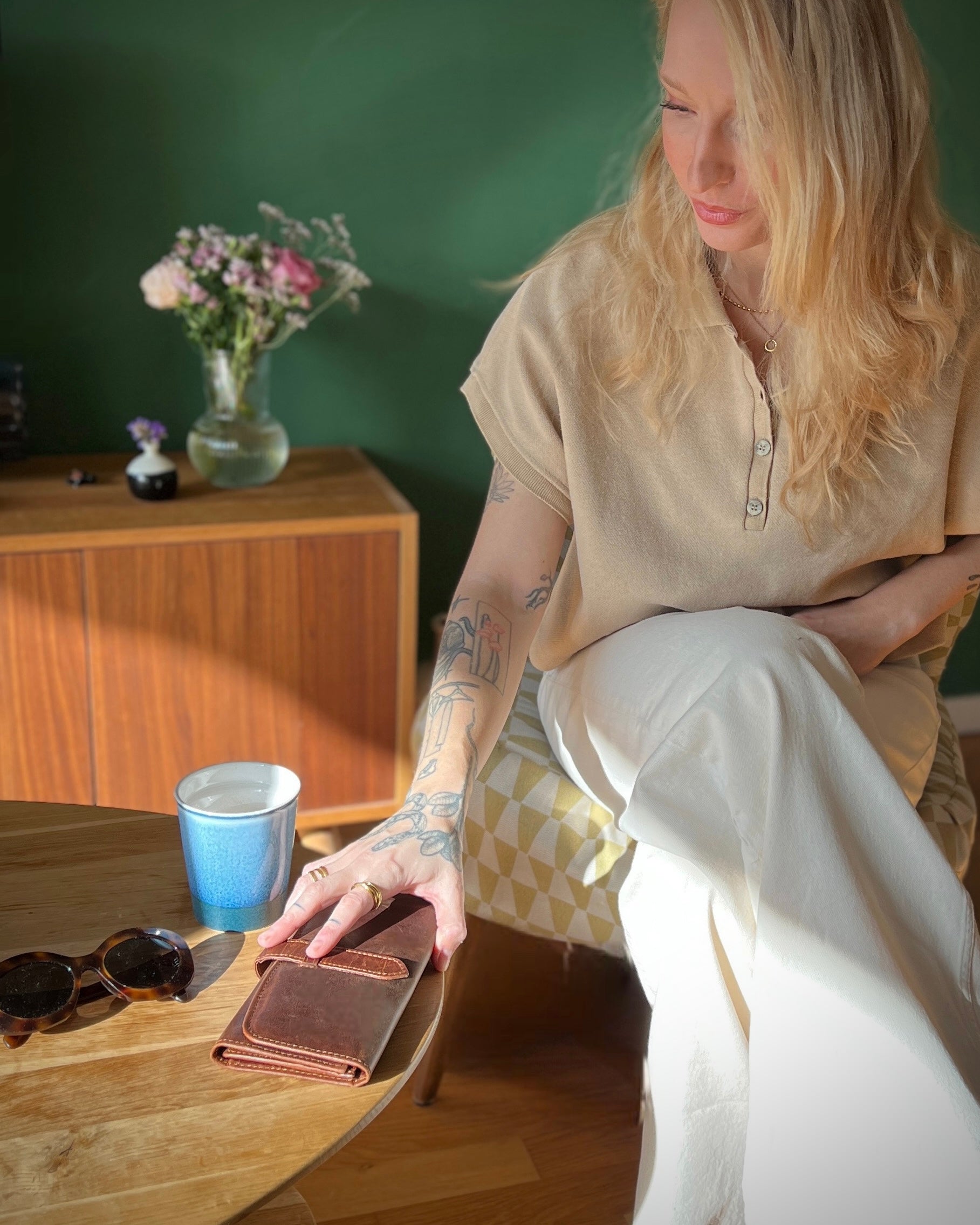 FULL GRAIN COW LEATHER FEMALE WALLET