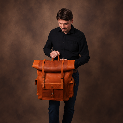 RUCKSACK AUS VOLLNARBIGEM BÜFFELLEDER