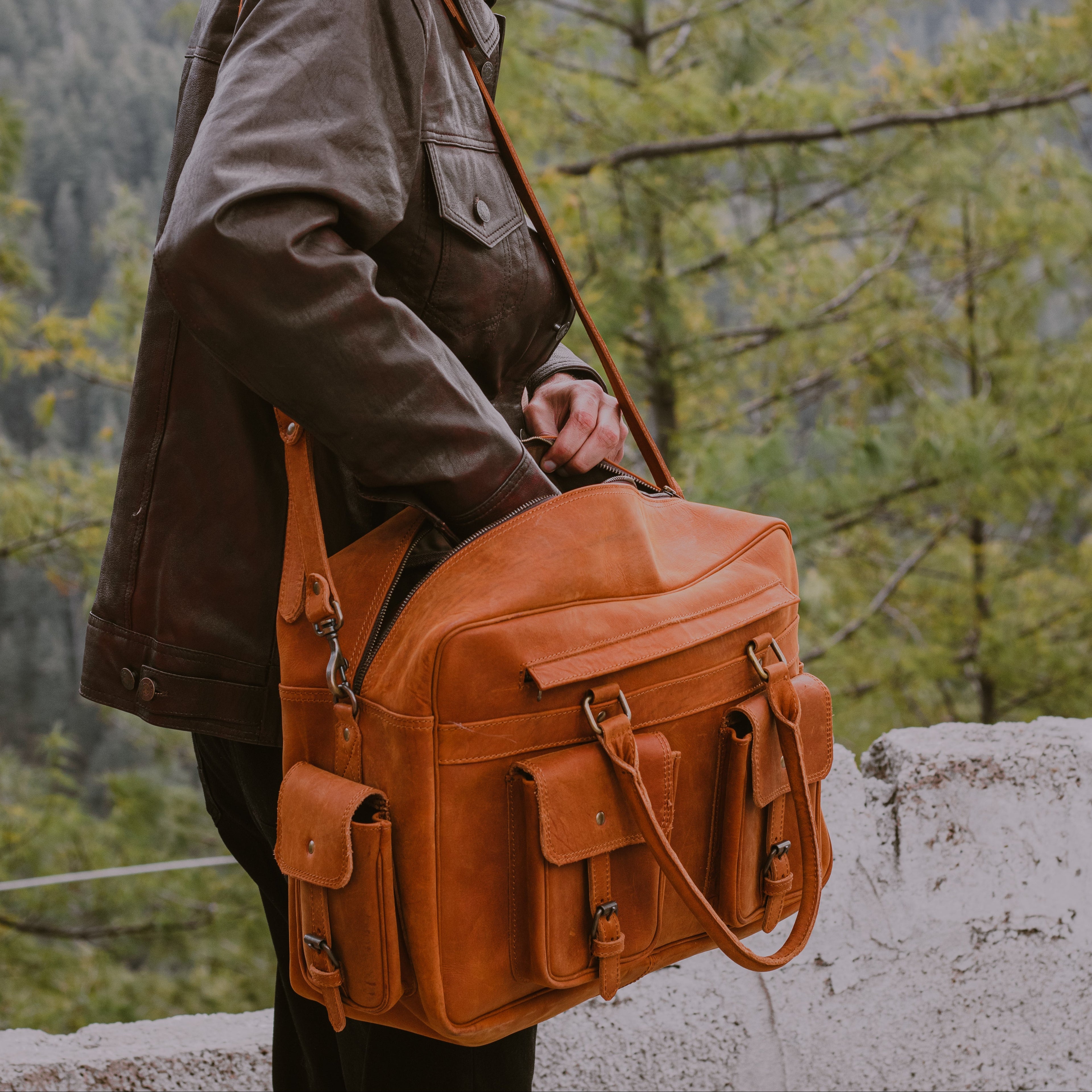 FULLGRAIN BUFFALO LEATHER male female aviator BAG