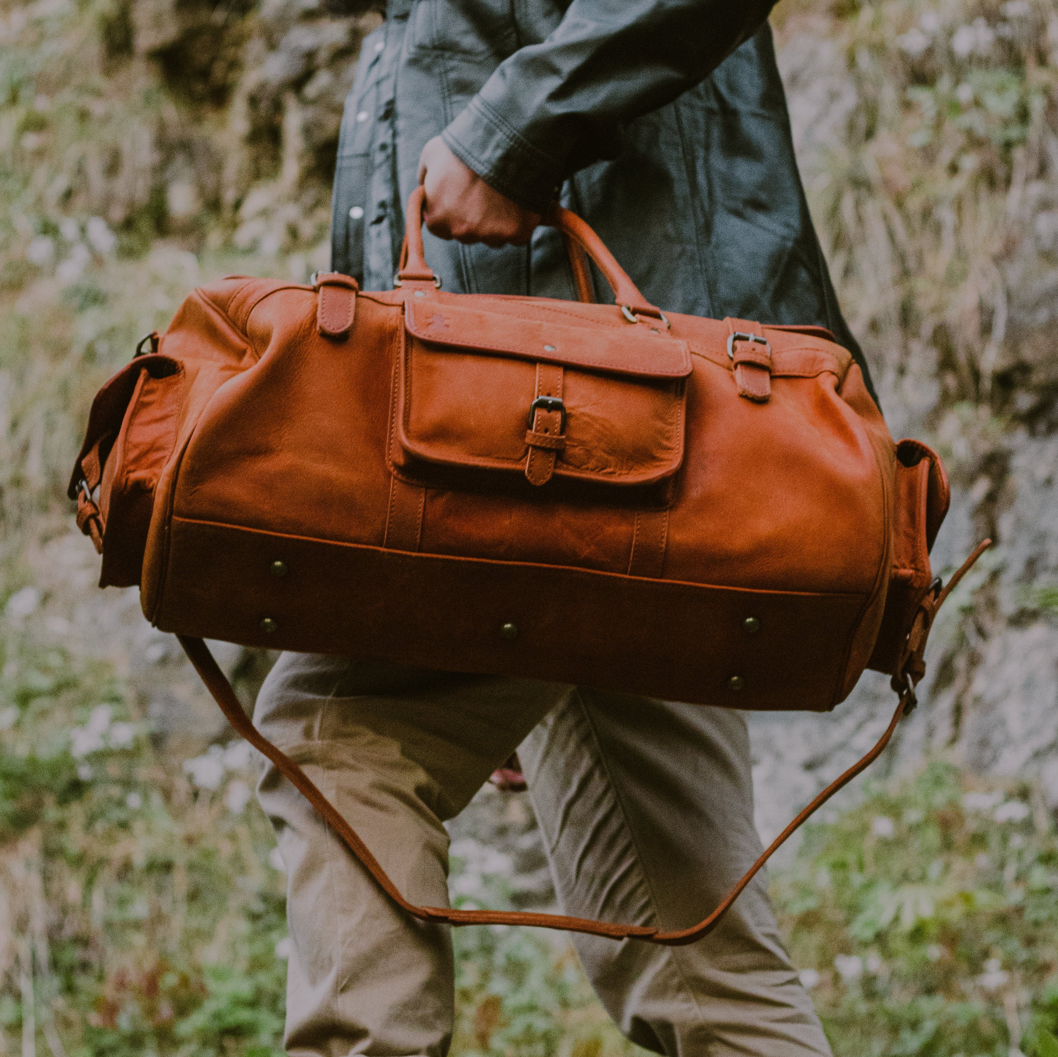 FULLGRAIN BUFFALO LEATHER DUFFLE BAG