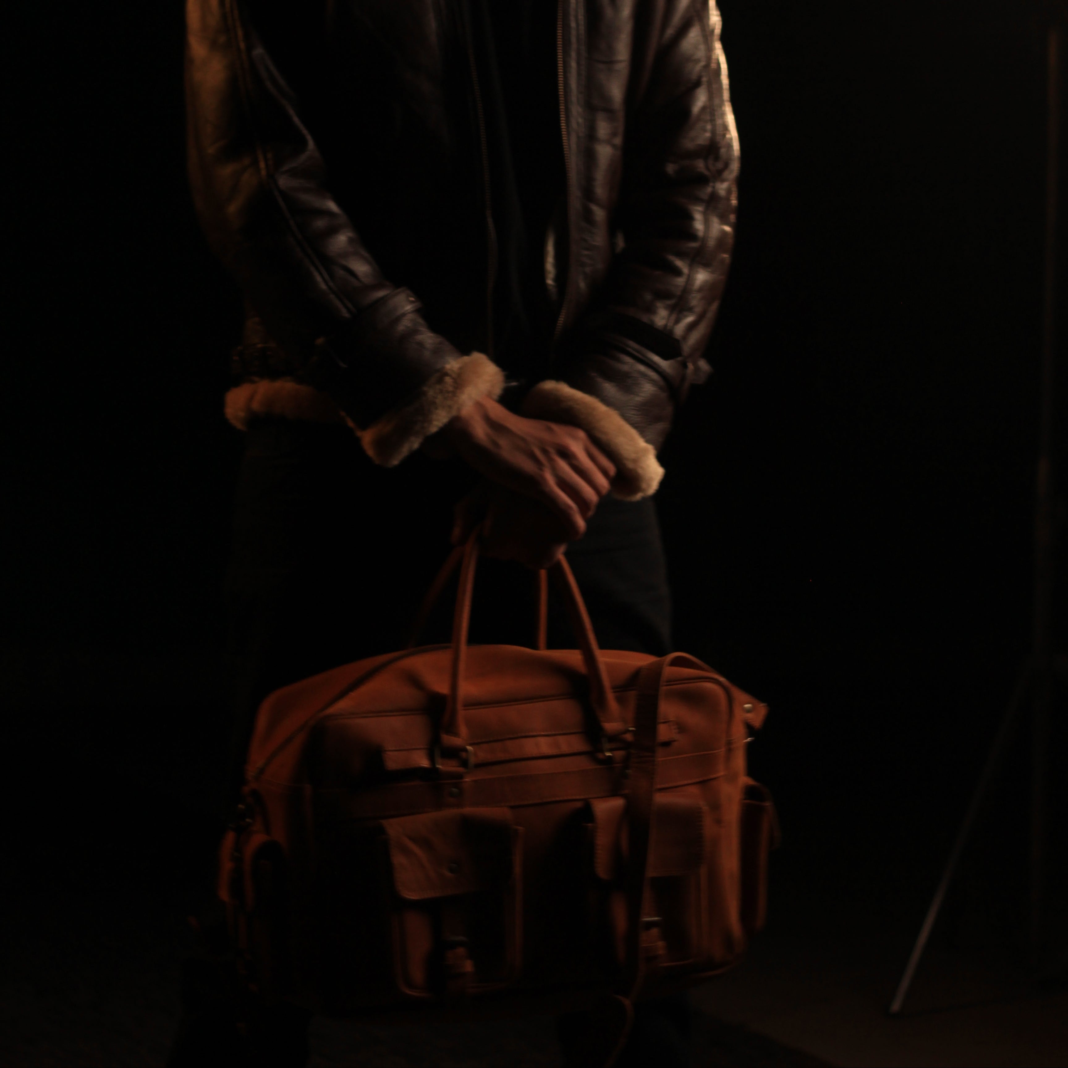 FULLGRAIN BUFFALO LEATHER male female aviator BAG