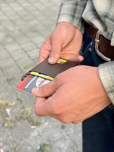 Tan Brown  Mid-Size Full-Grain Leather Card Holder