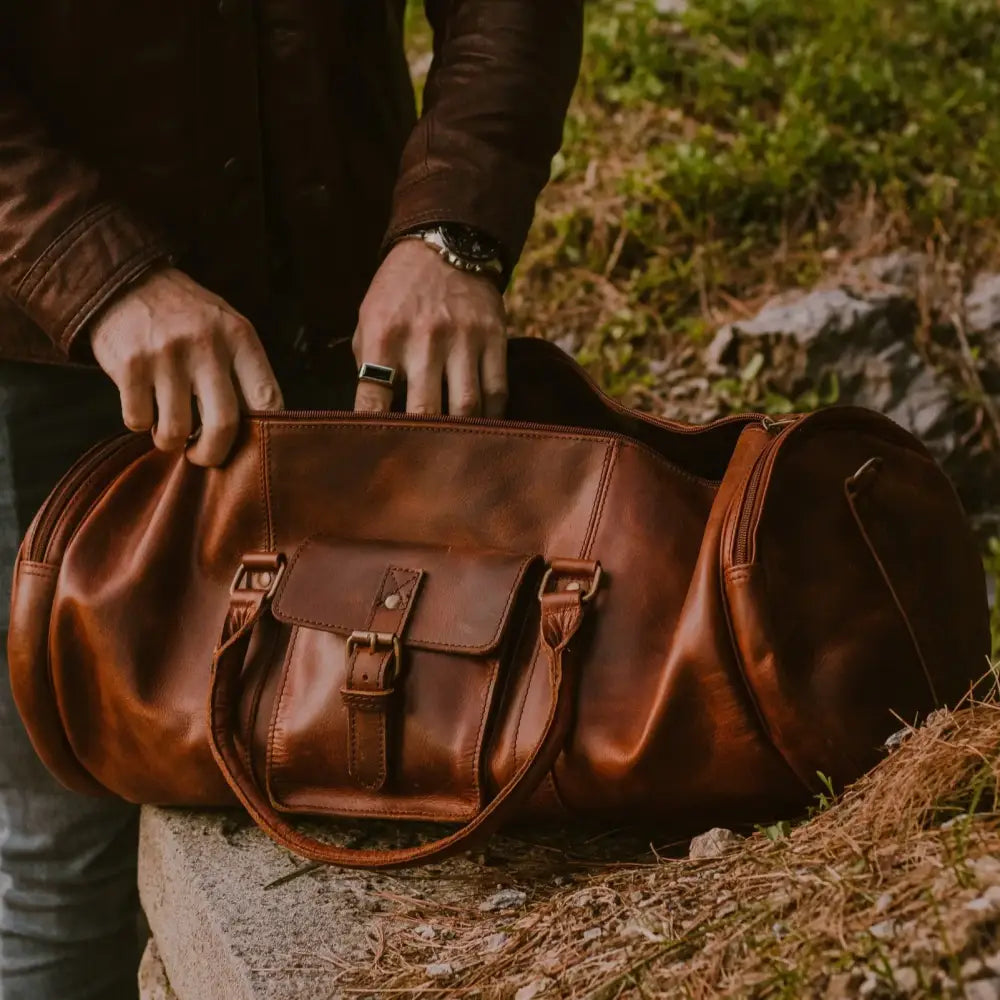 Fullgrain Buffalo Oil pullup leather Duffle bag - Duffle Bags