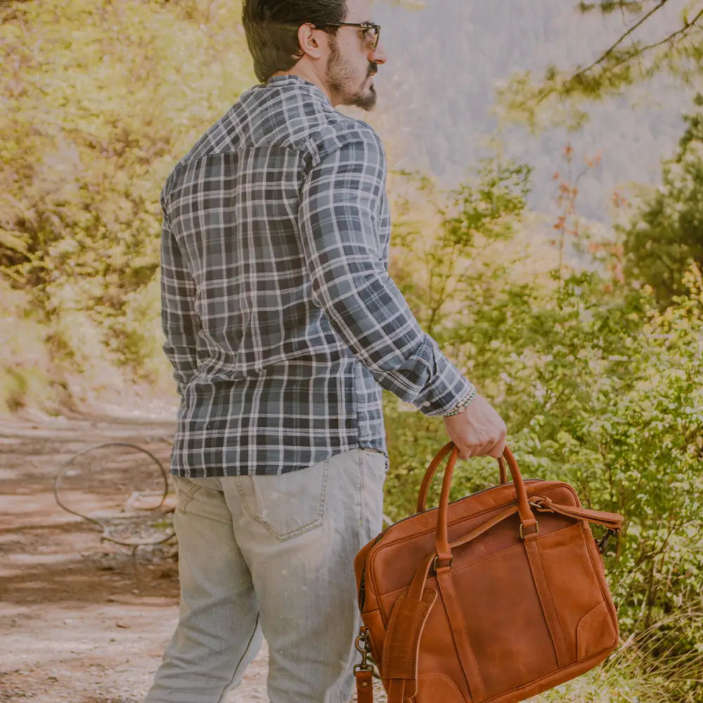 LAPTOP BAG HANDMADE FULLGRAIN BUFFALO LEATHER - Laptop bags