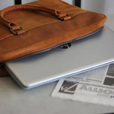 FULLGRAIN BUFFALO LEATHER LAPTOP BAG - Laptop bags