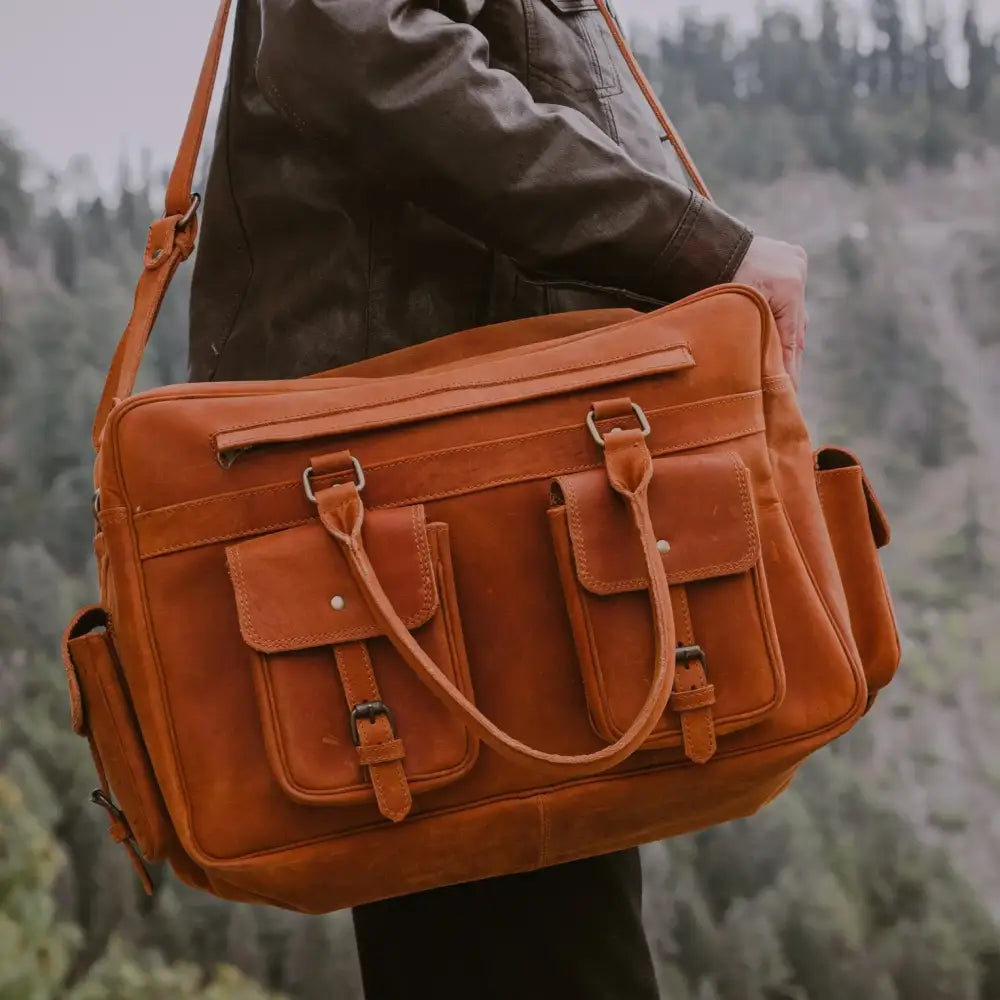 FULLGRAIN BUFFALO LEATHER PILOT BAG - Pilot Bag