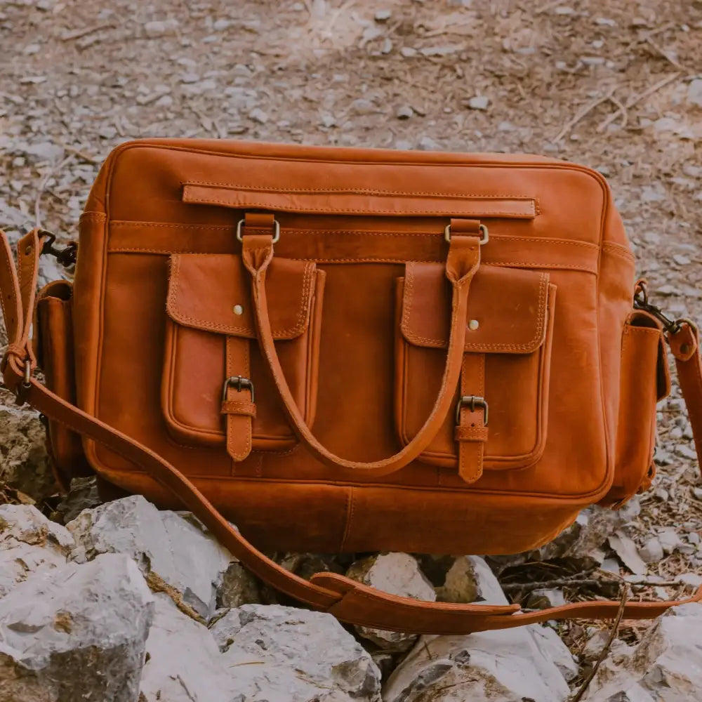 FULLGRAIN BUFFALO LEATHER PILOT BAG - Pilot Bag
