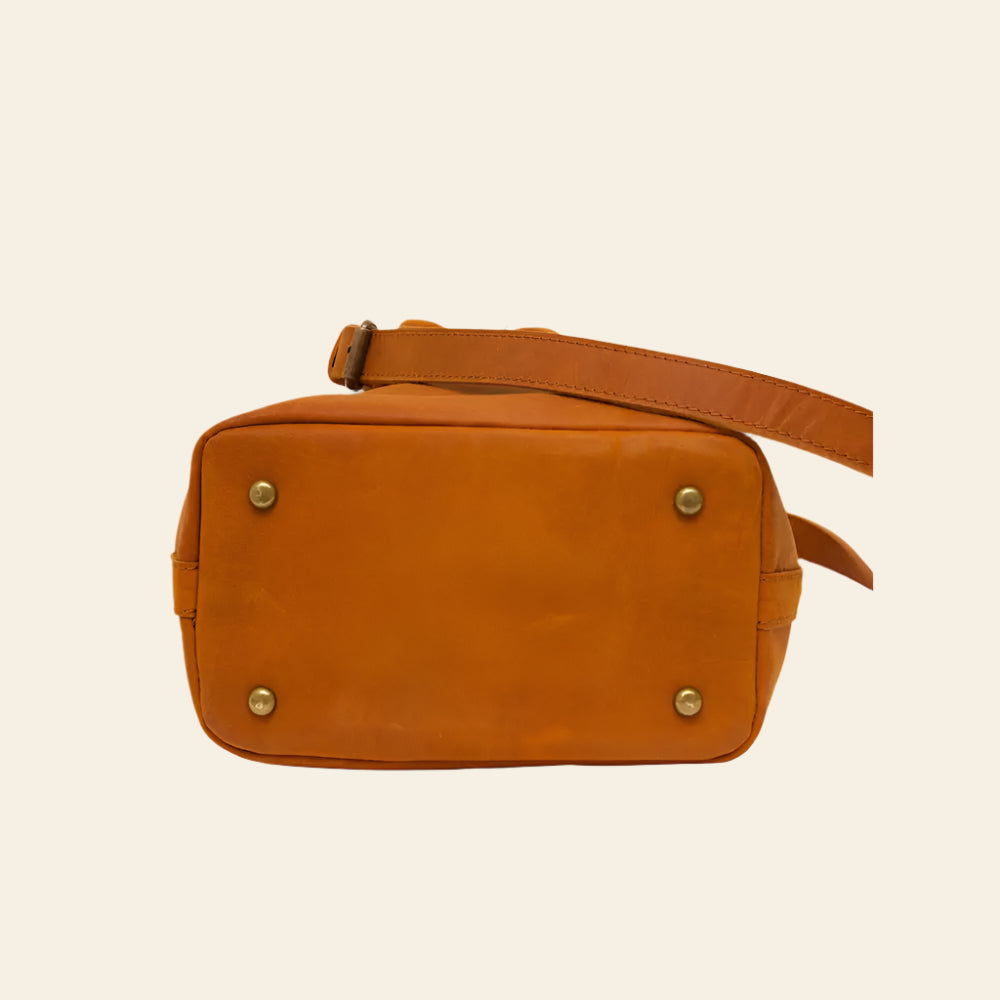 FULLGRAIN BUFFALO LEATHER TOTE/POUCH BAG - Tote bags
