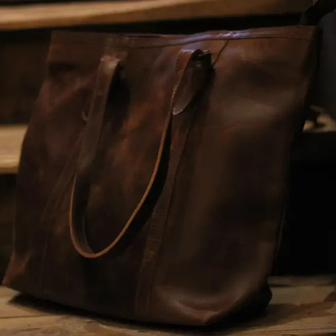 Fullgrain Buffalo Oil pullup leather tote bag - Tote bags