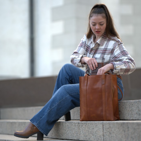 HANDMADE TOTE HANDBAG from FULLGRAIN BUFFALO LEATHER